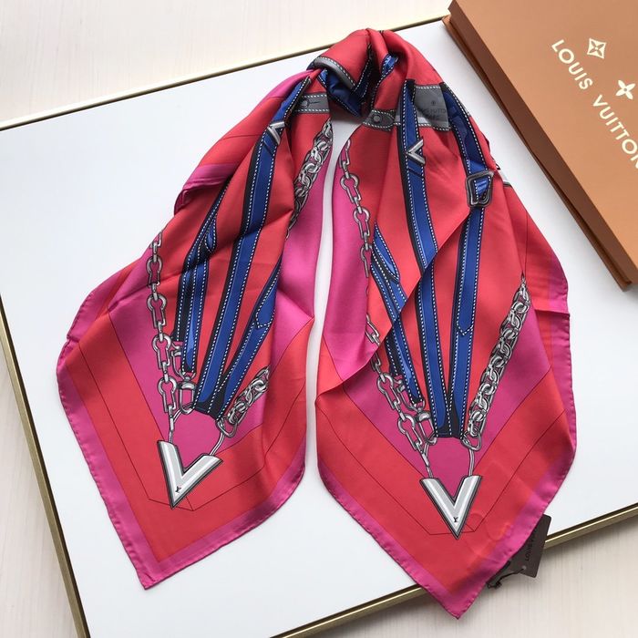 Louis Vuitton Scarf LVS00159